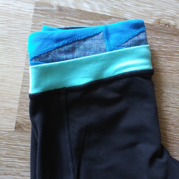 Ivivva By lululemon Girls Reversible pants 12 - Picture 6 of 8